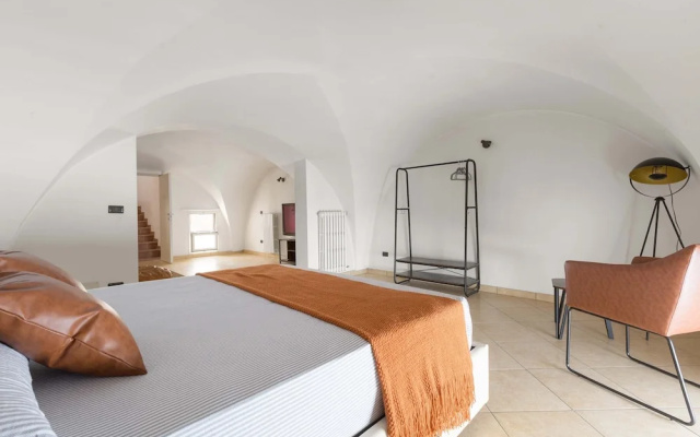 2982 Porta Barocca by Barbarhouse