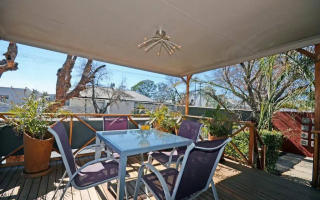 Saffron Guest House