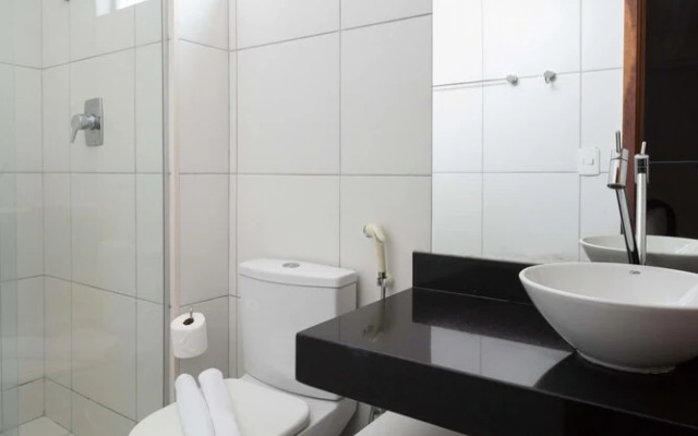 Apartamento Lindo em Condom nio com Piscina