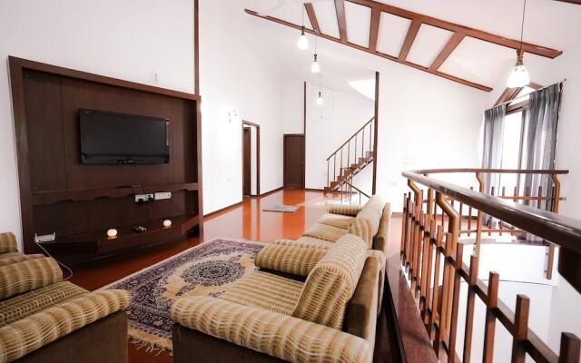 Stylish 5 Bedroom Villa With Private Pool