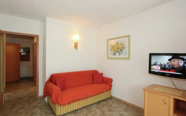 Attractive Holiday Home in Kaltenbach on the Ski-slope