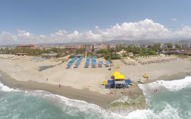 Clover Magic Park Beach Alanya