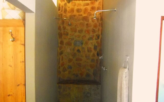 Mangwa Valley Game Lodge & Spa