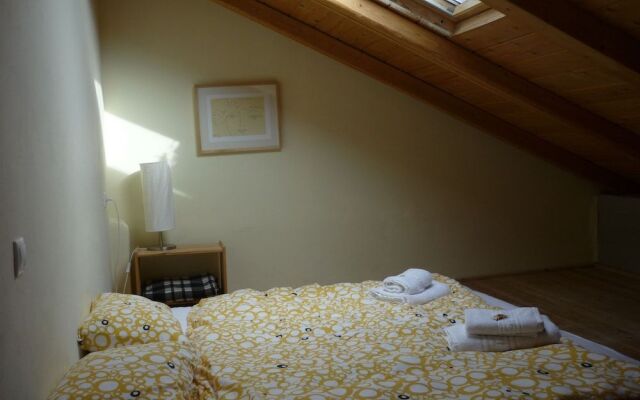 Hostel Elisson