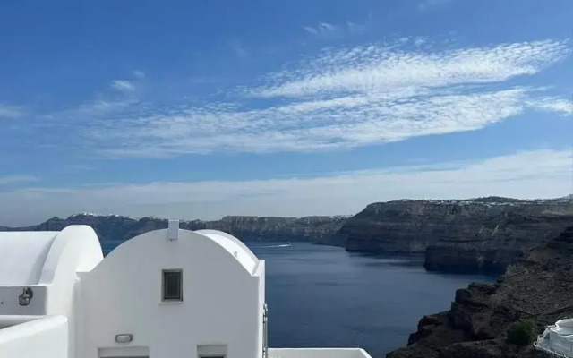 Santorini View Hotel, Adults Only 16+