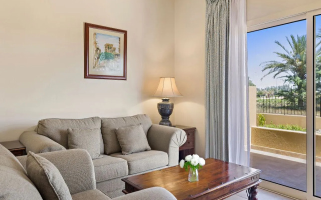 Al Hamra Residences Hotel Apartment