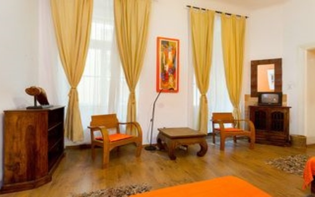 Maharaja Apartments and Rooms