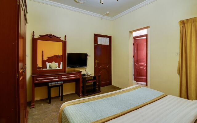 OYO 128 Al Hamra Palace 1