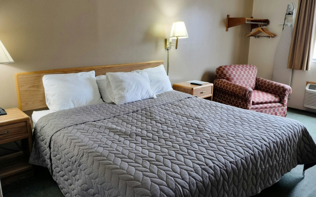 Magnuson Hotel Ironwood