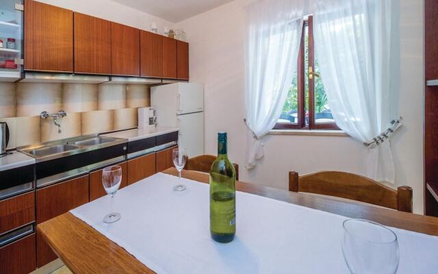 Awesome Home in Omisalj With Wifi and 2 Bedrooms
