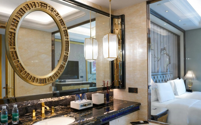 Wanda Reign Wuhan
