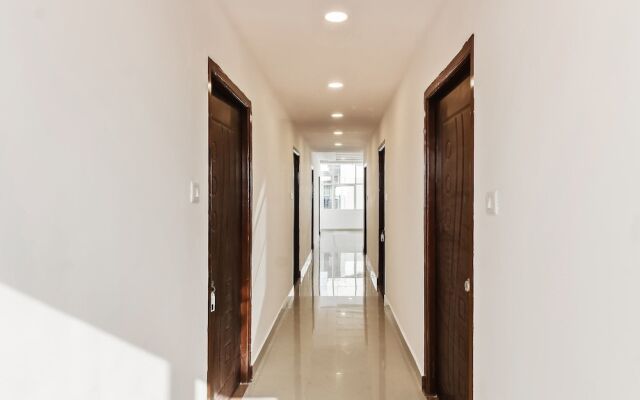 OYO 40807 Hotel Meena International