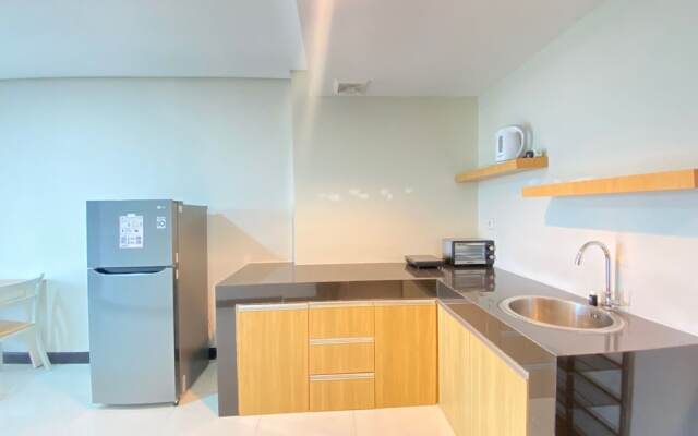 Spacious 2Br Apartment At El Royale Near Bip