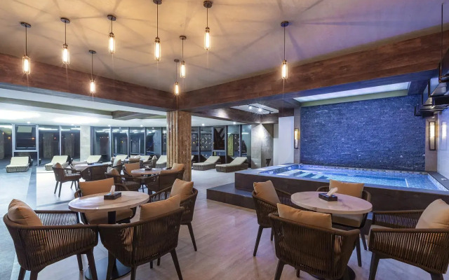 Отель и спа Jermuk