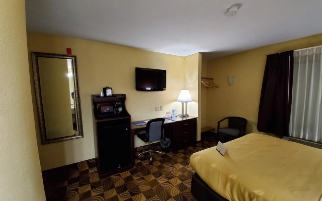 Quality Inn Brunswick Cleveland South