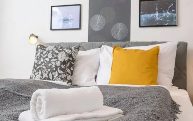 Spacious 2BR Stay for 6 Heart of Mödling