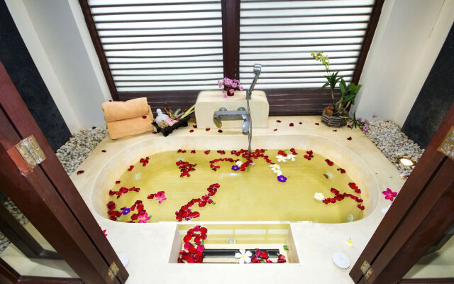 Pavilion Samui Pool Residence