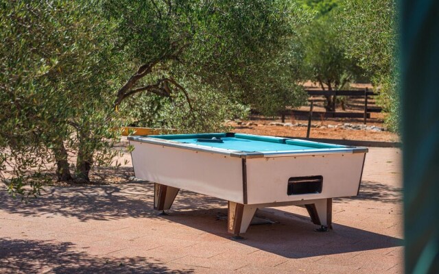 Beautiful Home in Ivinj With Sauna, Wifi and 5 Bedrooms