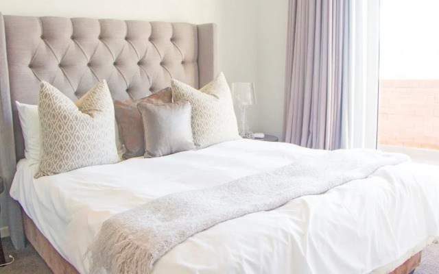 ITC Hospitality Group Two Bedrooms Canterbury Suites Building