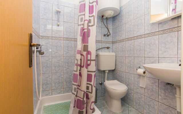 Amazing Home in Pakostane With Wifi and 2 Bedrooms