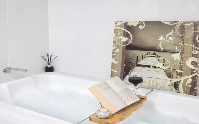 Living the Dream @ Corlette