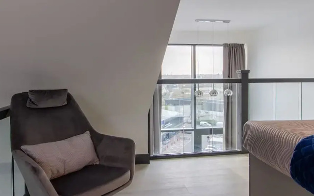 The Residence Coventry by Paymán Club