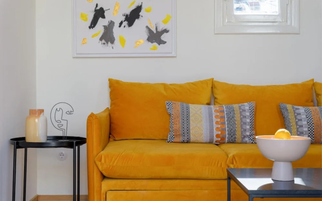 Apollonos Meno B C 12 ppl