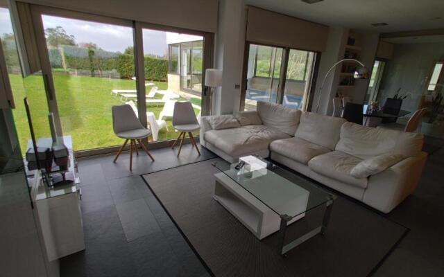 Sanxenxo Casa Rial 47 con PISCINA CLIMATIZADA