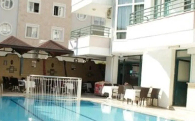 Casa Cleo Apart Hotel