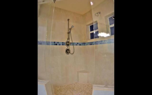 Sarasota - Dunmore 8730