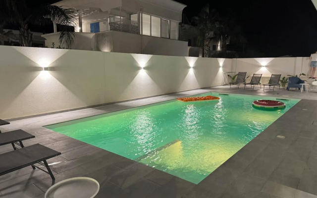 Onda Bianca Luxury Apartments