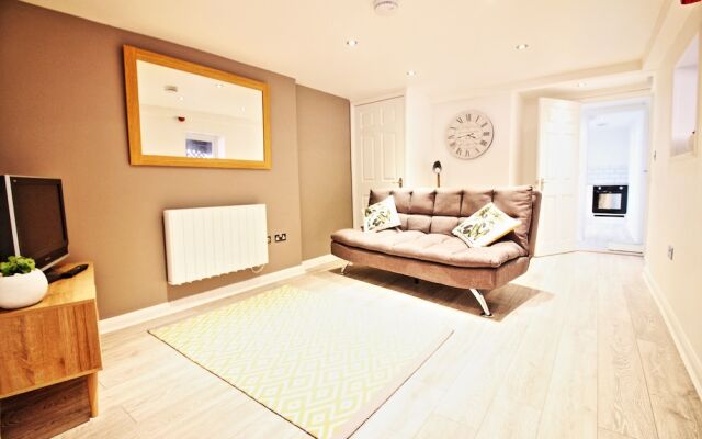 Star Apartment