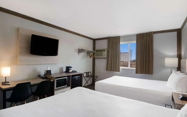 Econo Lodge Scottsbluff