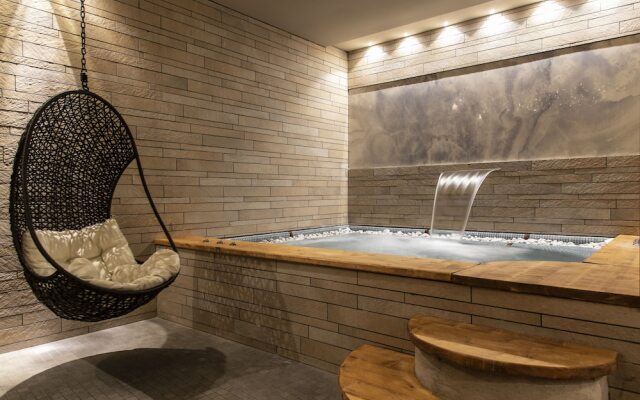 Hotel Lo Scoiattolo 4 stelle