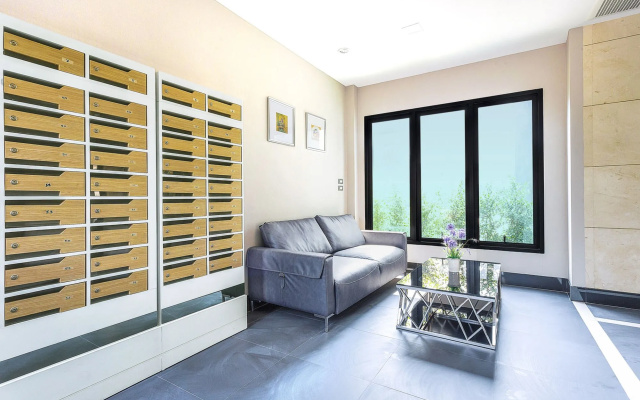 Green Point Residence Hotel
