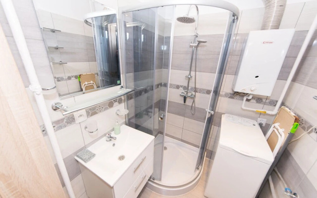 3-Bedroom Flat In City Center