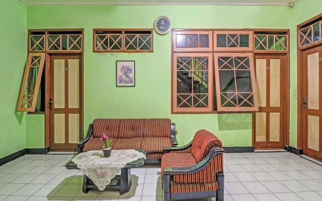 SPOT ON 90632 Hotel Pelangi Indah Paskal