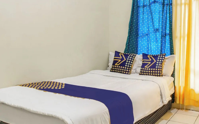 SPOT ON 93840 Guest House Amanda Syariah