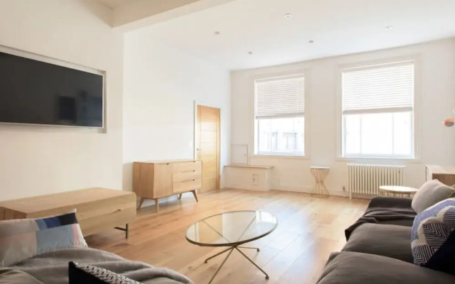 The White Wood Forest - Jewellery Quarter 3bdr Home