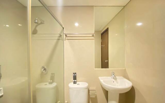 Spacious 2Br Apartment At El Royale Near Bip