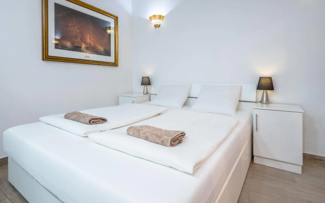 Valletta Main Street Apartment DELUXE