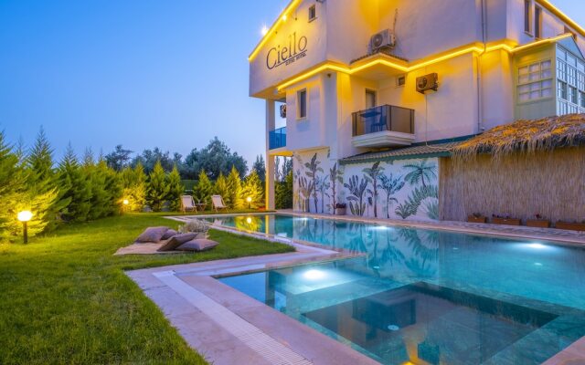 Ciello Suites Otel