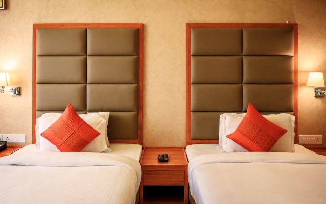 DNG The Grand Hotel