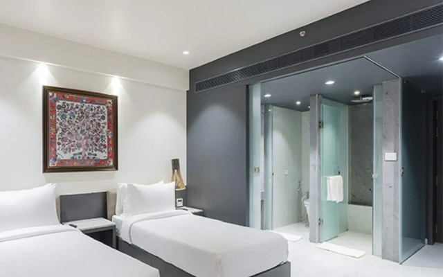 Hotel Binori