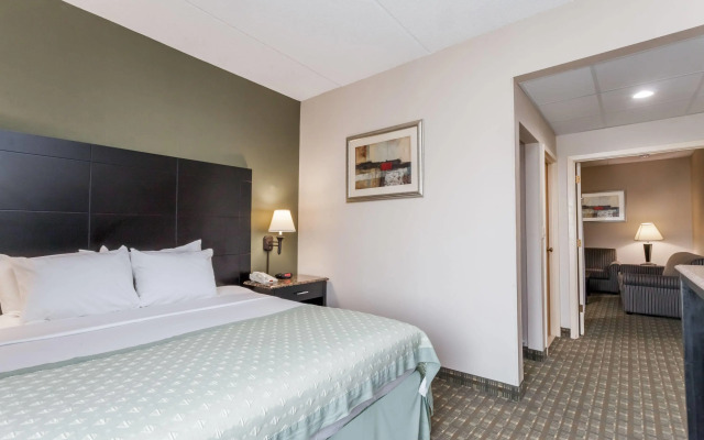 Ramada by Wyndham Newburgh/West Point