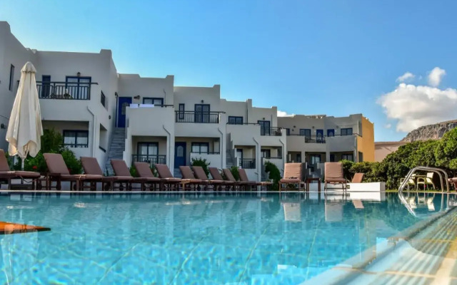 Yria Beach Hotel
