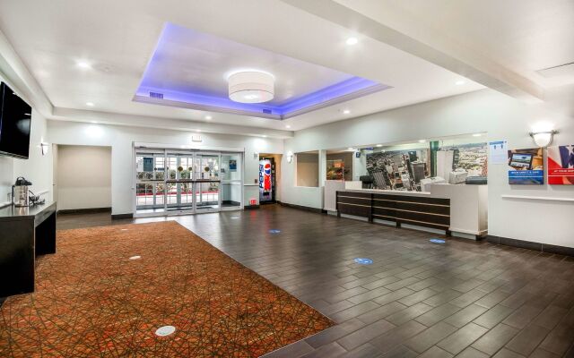 Sonesta Essential North Houston