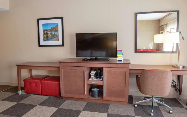 Hampton Inn & Suites Boone