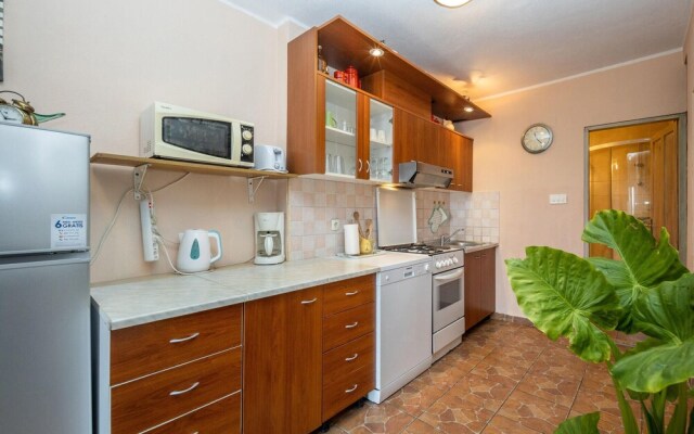 Stunning Home in Jadranovo With Wifi and 5 Bedrooms