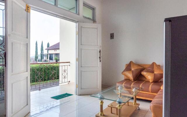 OYO 2997 Grand Suites Palace 2
